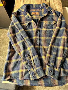 Orvis Plaid Wool Shirt Size Medium Like New